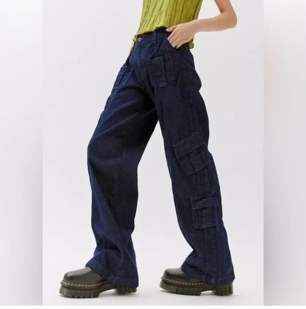 BDG Y2k NWOT Cargo Pant Jeans Darkwask Size 24